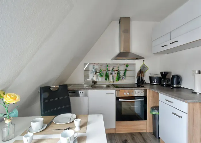 Born 3 By Interhome *